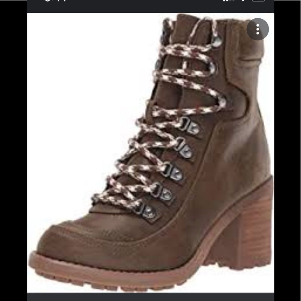 CARLOS Santana Ardent lace up brown stacked heel boots, size 7.5